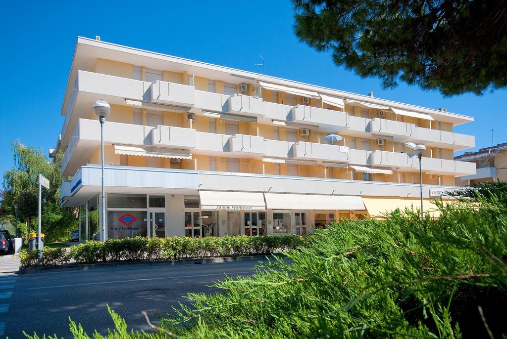 Eureka Apartment Bibione Exterior foto